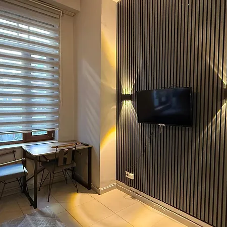 Pera 4 Apartment *